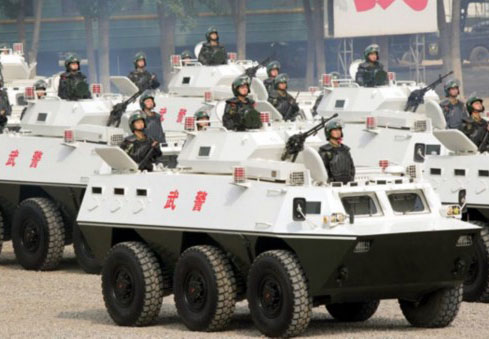 �侯�й�������װ���첿�����������Ӻͻƽ�ɭ�֡�ˮ�硢��ͨ������ɣ������侯���еĻ��й����߷����������������ӡ����������ɸ��ܶӺͻ���ʦ��ɡ�[��ϸ]