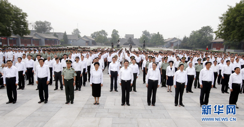 ���͹����쵼��ϰ��ƽ���������ȳ�ϯ������ʽ������ ��