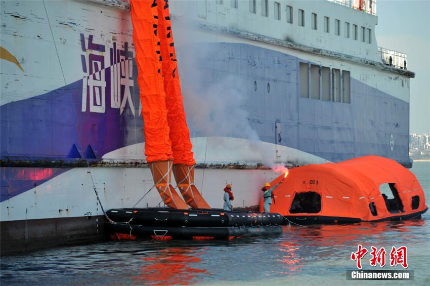 ���壺���ݺ�Ͽ�ƽ�ˮ����ϰ ���麣��Ӧ������������11��