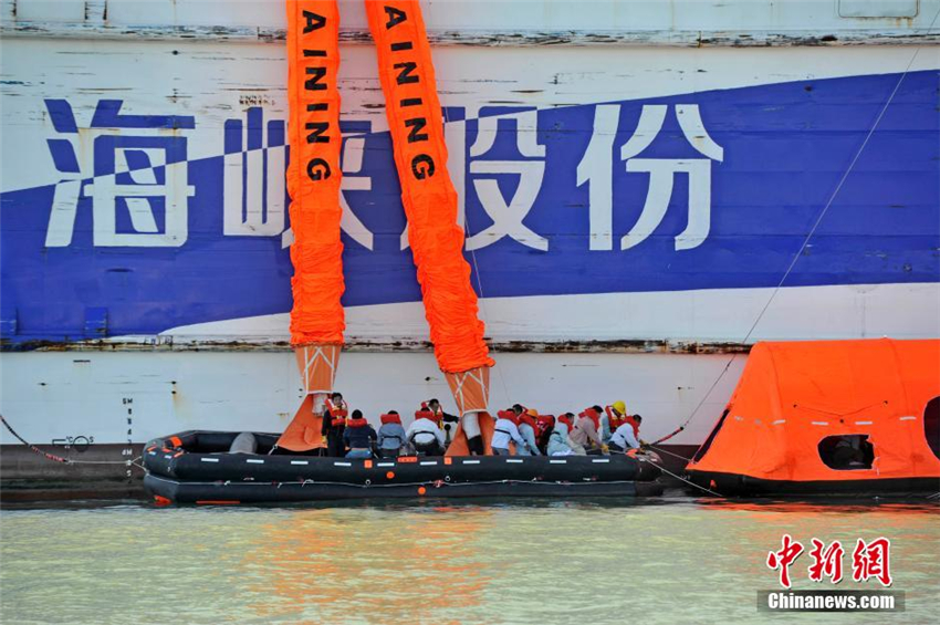 ���壺���ݺ�Ͽ�ƽ�ˮ����ϰ ���麣��Ӧ������������7��