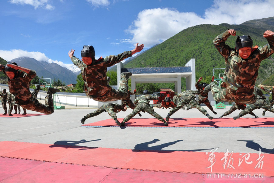 �ܵ���������Ŀѵ��