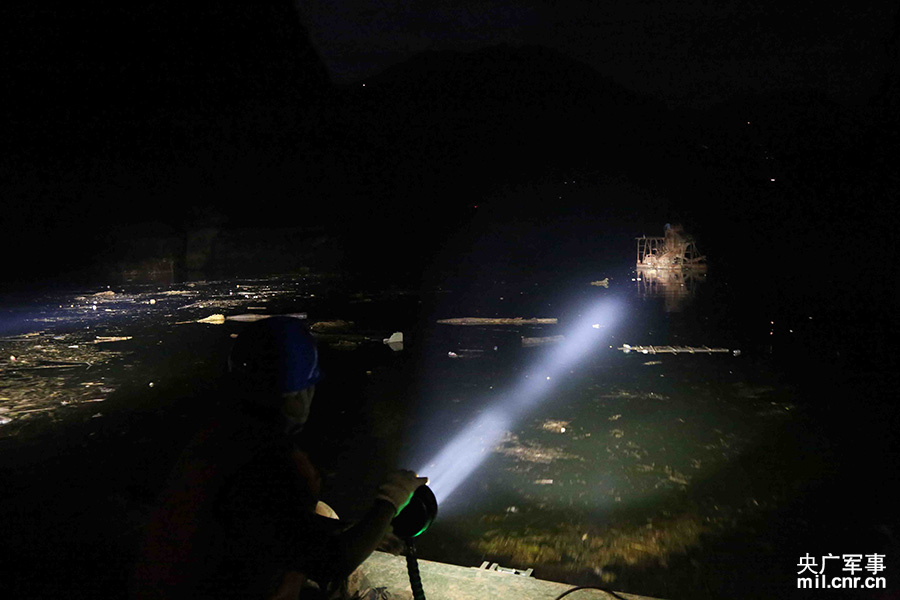 ���壺13���ž�פ��ĳ���������������������ʼ�ʵ��7��