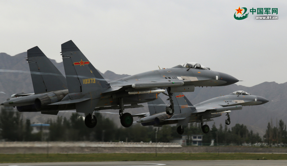 ���壺���պ��ձ�ĳʦ˫����Ӹ���������������5��