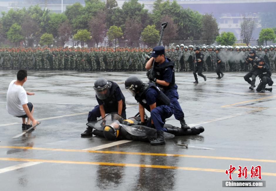 ���壺�Ĵ����ݾ��з����ִ�ͻ����������6��