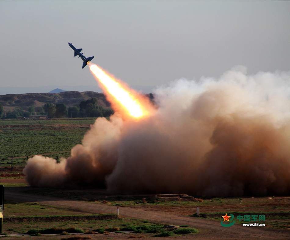 ���壺�����ܡ�2014����ϰ���վ�ĳ�ؿյ����ø�ڴ�Į�����½���3��