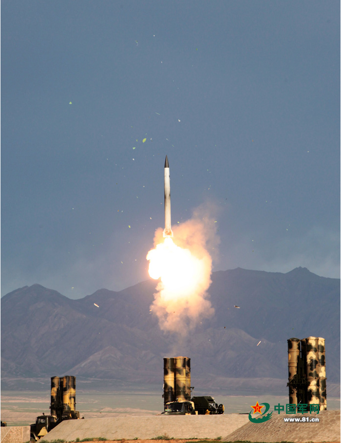 ���壺�����ܡ�2014����ϰ���վ�ĳ�ؿյ����ø�ڴ�Į�����½���4��