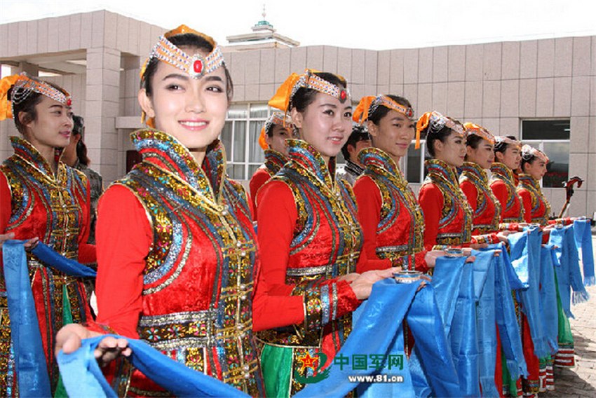 ��ӭ��ʽ�ϵ��ɹ�����Ů�� ����ƽ ��