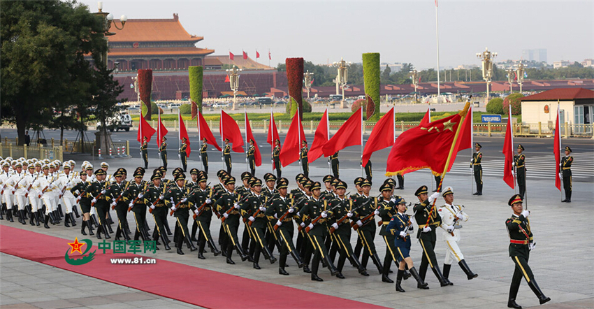 8��19������17ʱ���������̶ӻ�����ʽ������״ε�������˾�����񣬻�ӭ���ȱ��˹̹��ͳ�û��������� ��