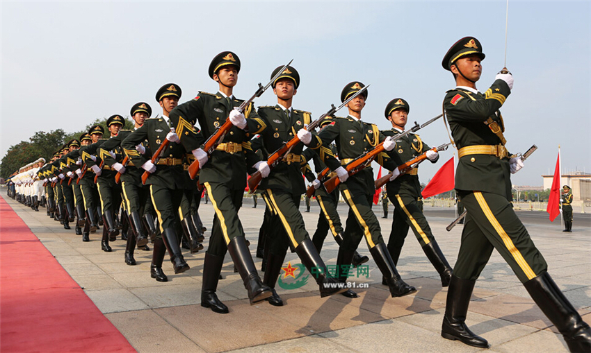 8��19������17ʱ���������̶ӻ�����ʽ������״ε�������˾�����񣬻�ӭ���ȱ��˹̹��ͳ�û��������� ��