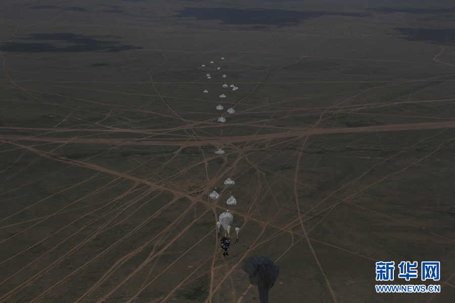 �ս�������½�����䡣���� ��