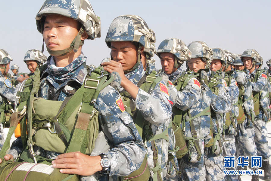 װ����顣���� ��