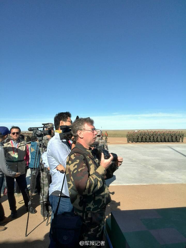 ���壺����ƽʹ��-2014�����Ϸ��־��ݽ������翪Ļ��5��