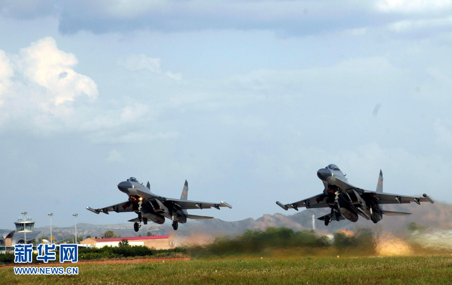 ˫��������˲�䡣�»����¼���������