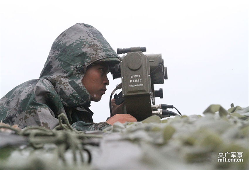 ���ݵĵ�65���ž�ĳ�ڱ��ö�ӪӪ��������������쳵�����ú��������ǽ�����졣������Ӱ