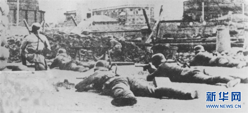 ���ǵ�88ʦ524���ų�л��Ԫ�������вֿ����վ���ս����Ƭ��