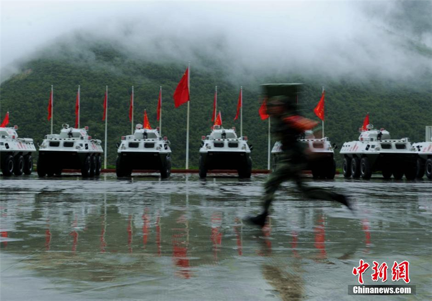 ����ٱ�ð��չ�����侺����