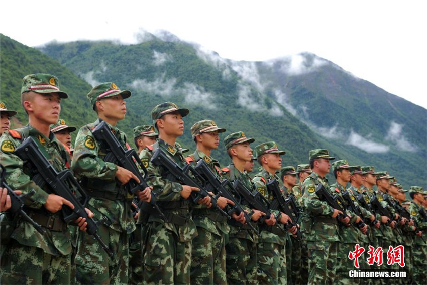 ���壺�Ĵ������侯�����ԭ�Ͼ�����7��