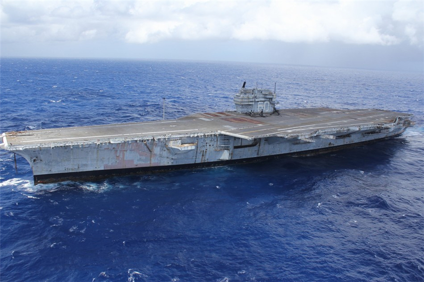 ���壺����1����������ĸ���Ͳ�⳧��10��