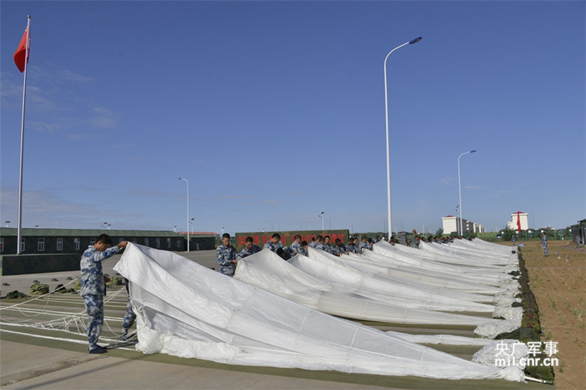 ������ɡ