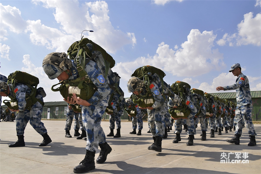 ������涯��ѵ��