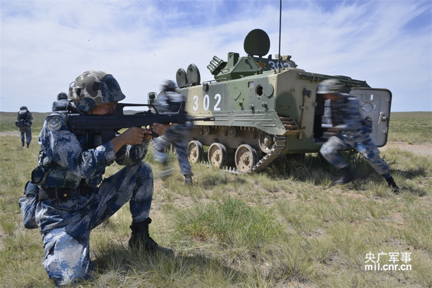 �ڻ���ͻ��