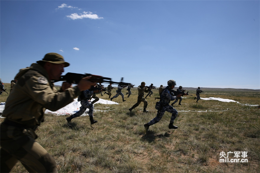 �й��ս����������ͻ��