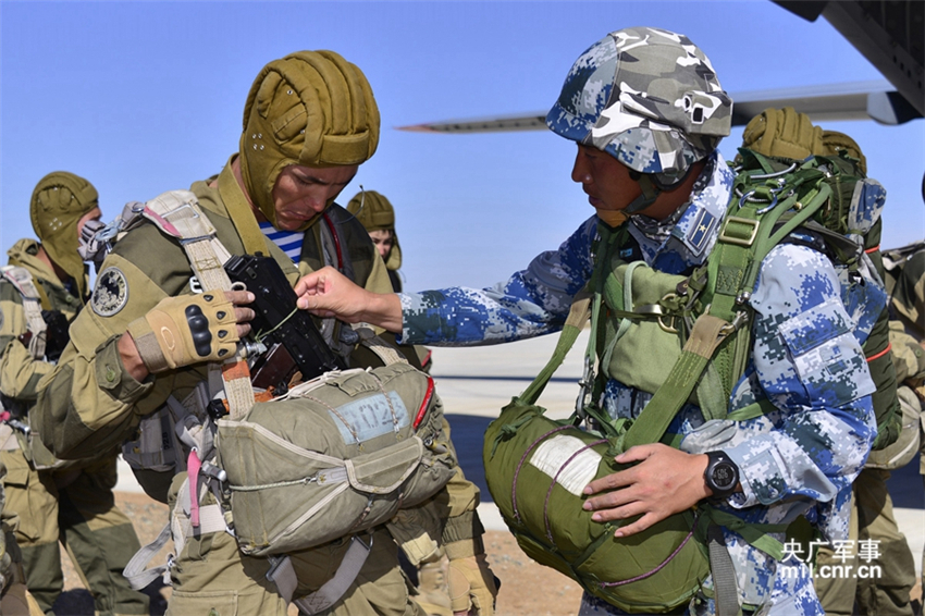 �й��ս����ǻ�ǰ���н���