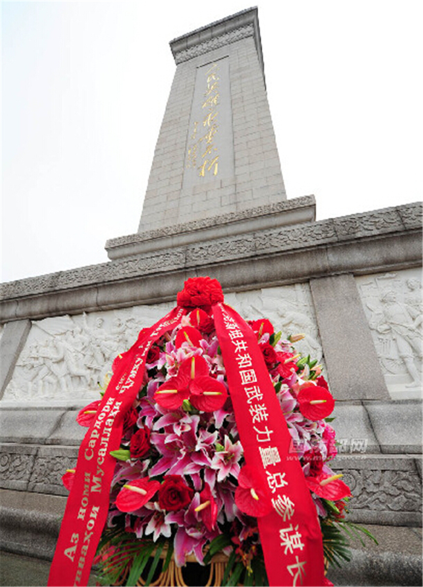 ���壺�Ϻ���֯��Ա�������ܳ�������Ӣ�ۼ�����׻�����20��