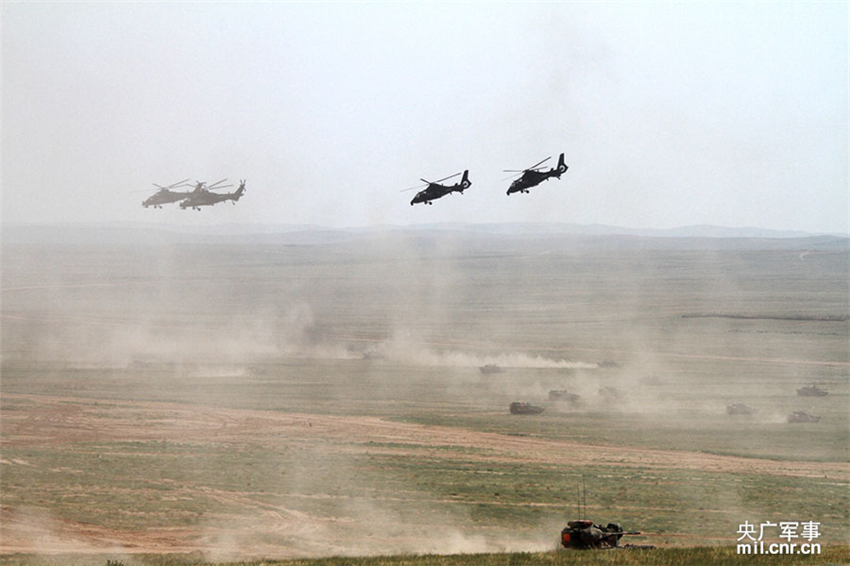 �ڵз����������󲿴ݻٺ��з�4����װֱ��������ǰ����ʹ�ÿյص����Ե�ʣ��Ŀ��ʵʩ��ȷ����� л¶Ө ��