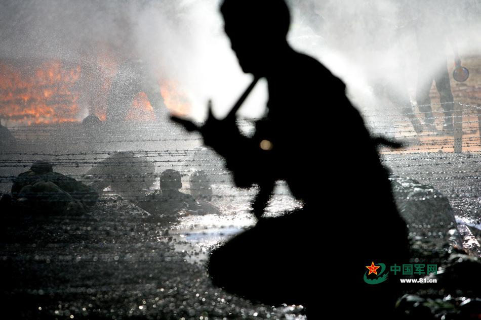 ���壺�����þ�ͷ��¼�Ҿ�����ѵ���𺳳�����13��