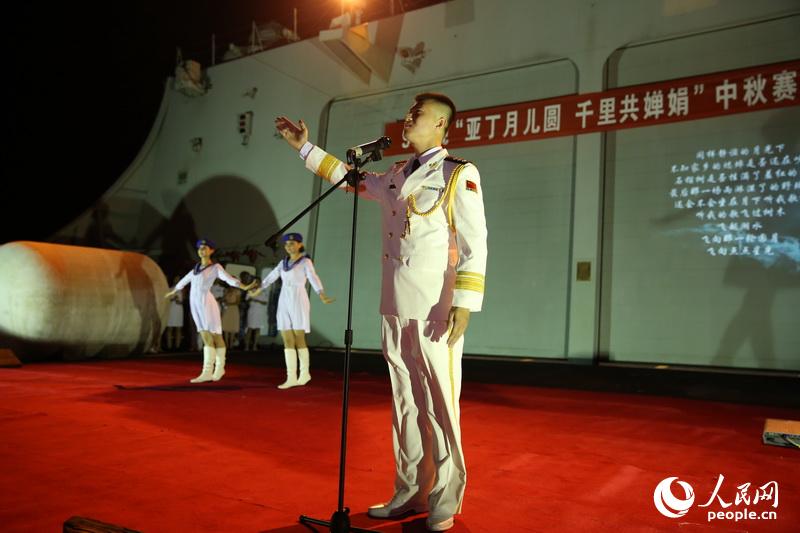 ά�����Ů��Ϊʫ���С����ǿա�����