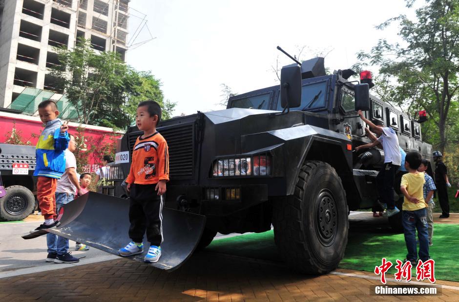 ���壺��10������װ������ʯ��ׯ������6��