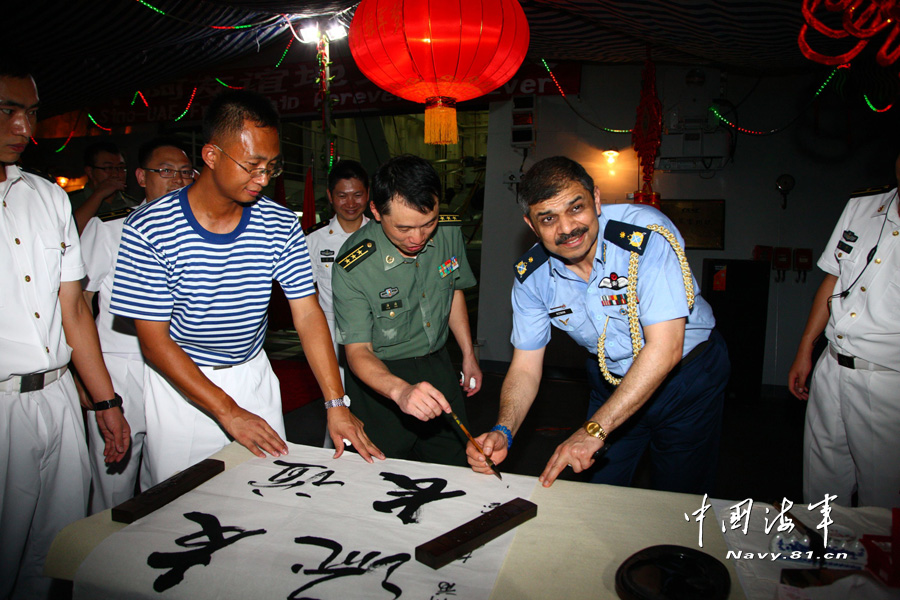 Ӧ�ͻ�˹̹��ٰ���֮��������ǿר����дһ�����а�����ԴԶ��������Ʒ�����������δ��ɣ����ر�������Ȥ�ؽӹ�ë����д���