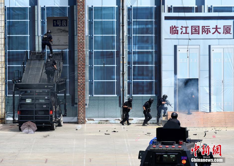 ���壺�侯�������� ���ݷ��ˡ��ɳ���4��