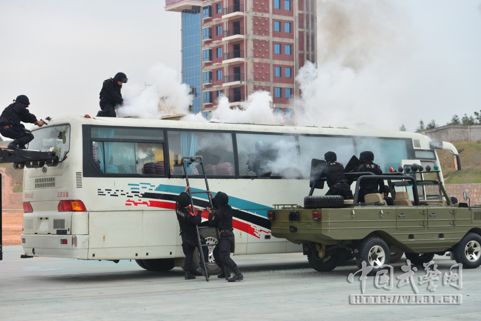 ȫ���Χ��Χ�߲����ڹ�������Ĵ�ͽ