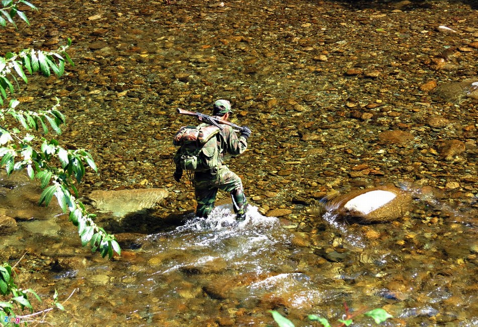 ���壺Խ�ϱ߷�����ɽԽ��Ѳ�߱߾���9��