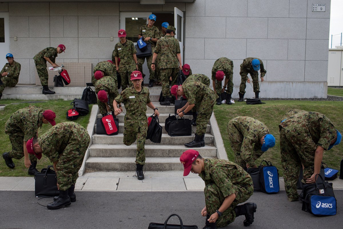 ���壺�ձ�½�������Ӹ߼�����ѧУ�������8��