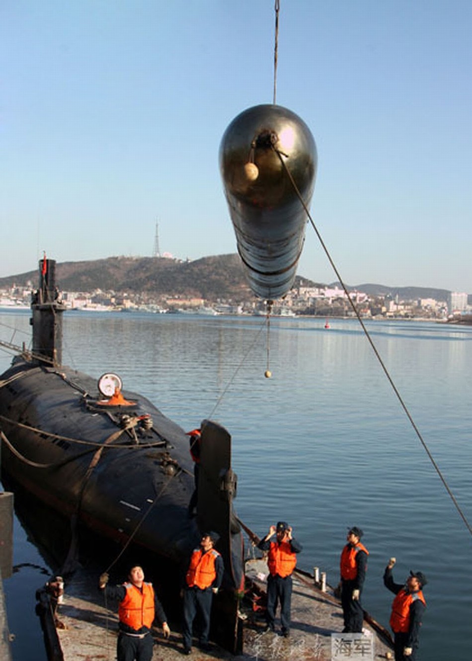 ��ͼ����ž�Ǳͧ����˹�������й�Ԯ����ͷ��4��