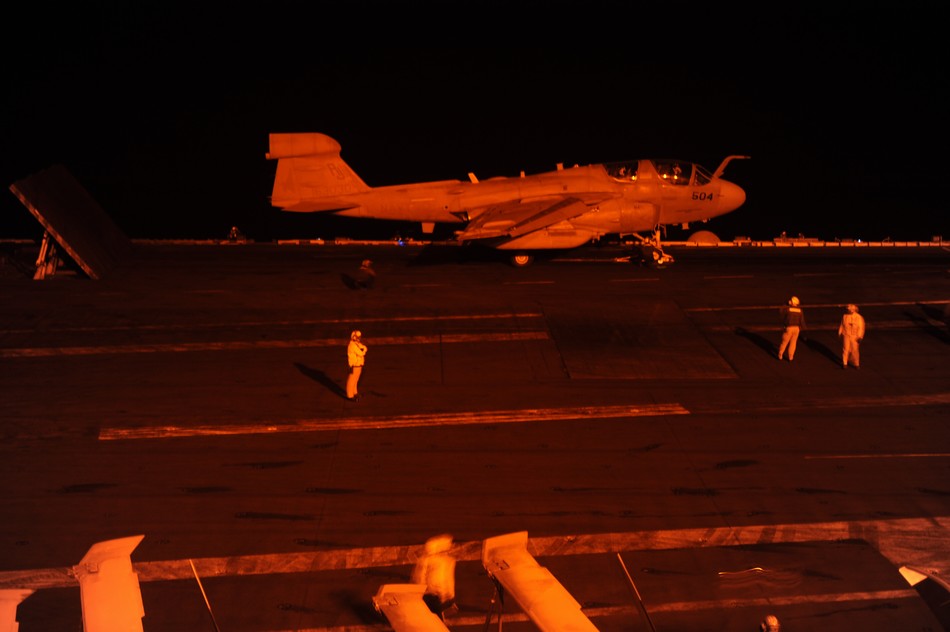 ���壺����ս������ҹϮ����˹��������6��