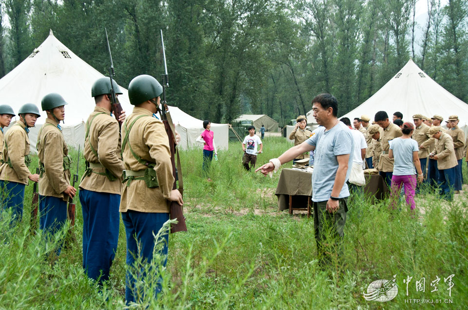 �վ��ؿյ������ӹٱ���ɫ���ݣ�����5�����µĳﱸ������