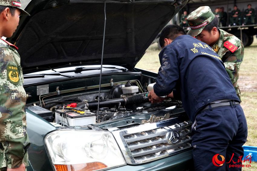 9��16�գ��侯����ɭ���ܶӺ��ڱ��Ϸֶӽ��о������ϳ�����������