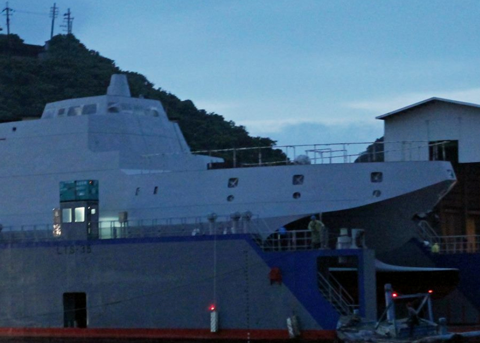 ���壺̨������˫���������������ԡ�7��