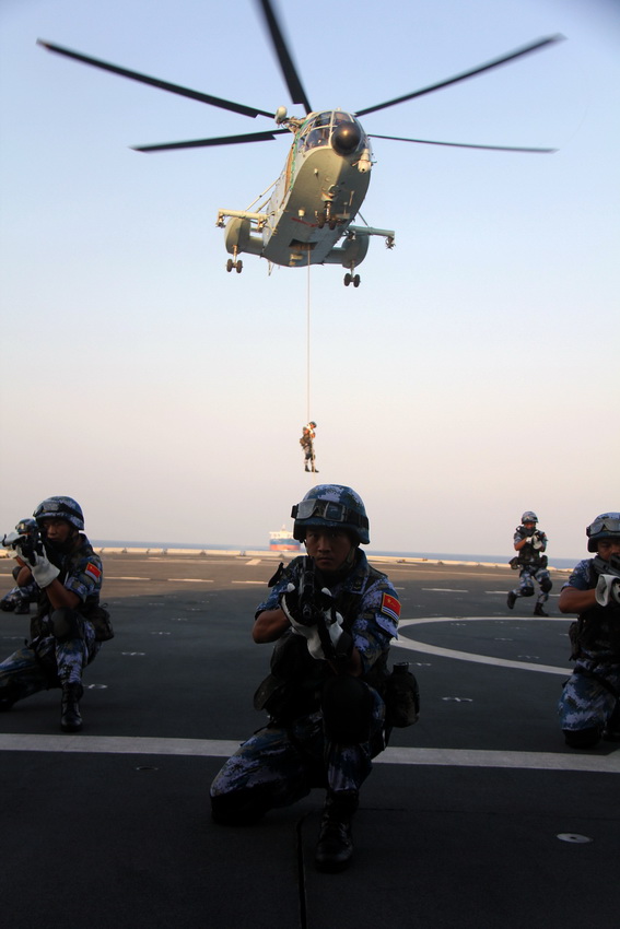 ��ս�ֶ�����ǰ��