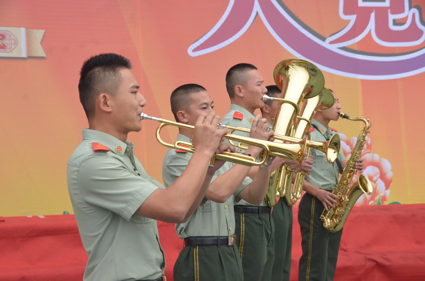 ���ֶӱ���