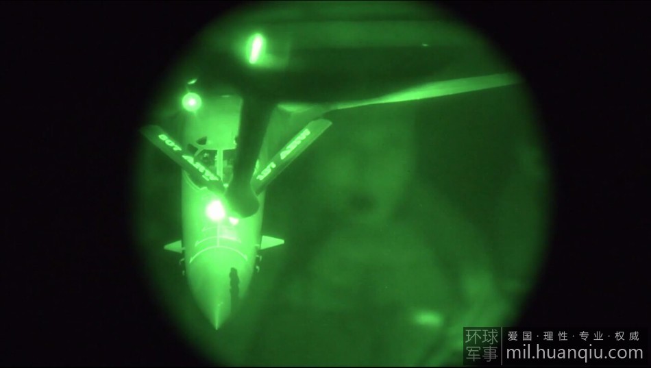 ������B-1B����ը�������Ϯ���湫����4��