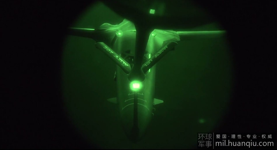 ������B-1B����ը�������Ϯ���湫����6��