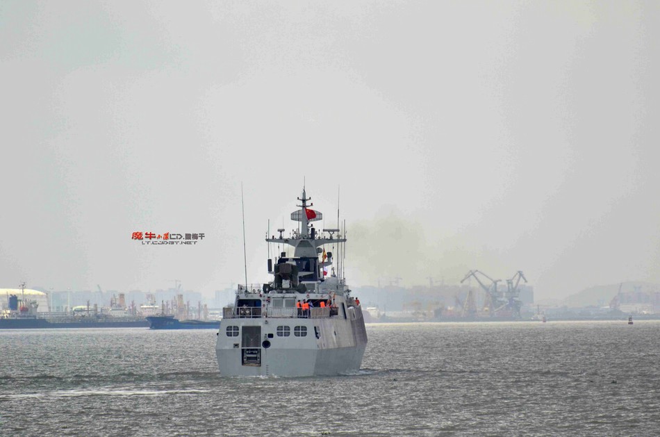 ����:��Ǳ��056����β�����豸�ع⡾12��