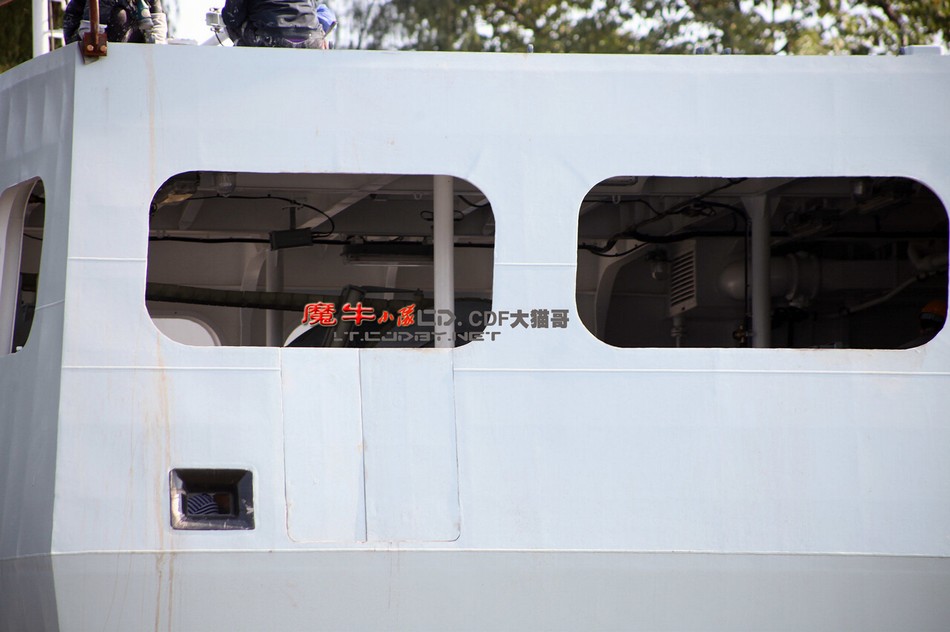 ����:��Ǳ��056����β�����豸�ع⡾19��