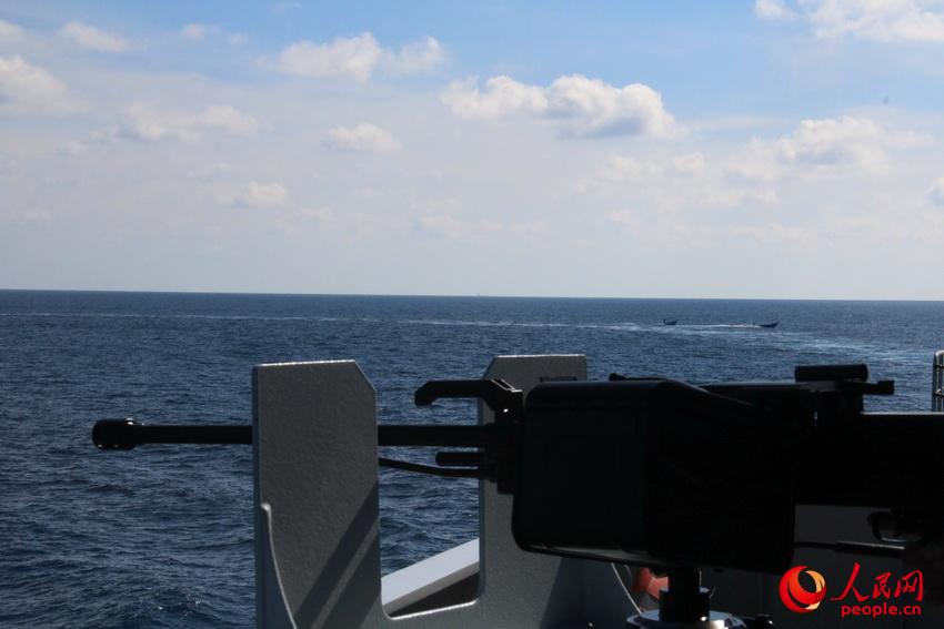 ����ʱ��10��9�����磬����ִ�е�768���ĺ�����ʮ������������״η��ֲ��ɹ�����6�����ƺ���Сͧ��