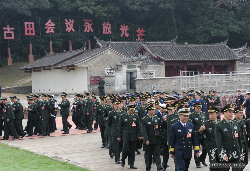 ��������ڹ�������ַ�ιۡ���־����